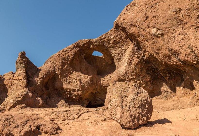 בית מלון כפרי Historic Oldtown Plaza 201