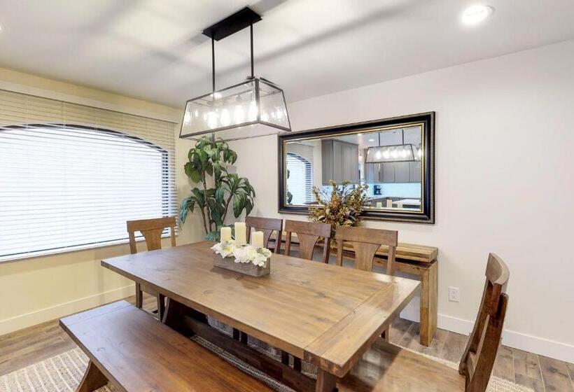 בית מלון כפרי Historic Oldtown Plaza 201