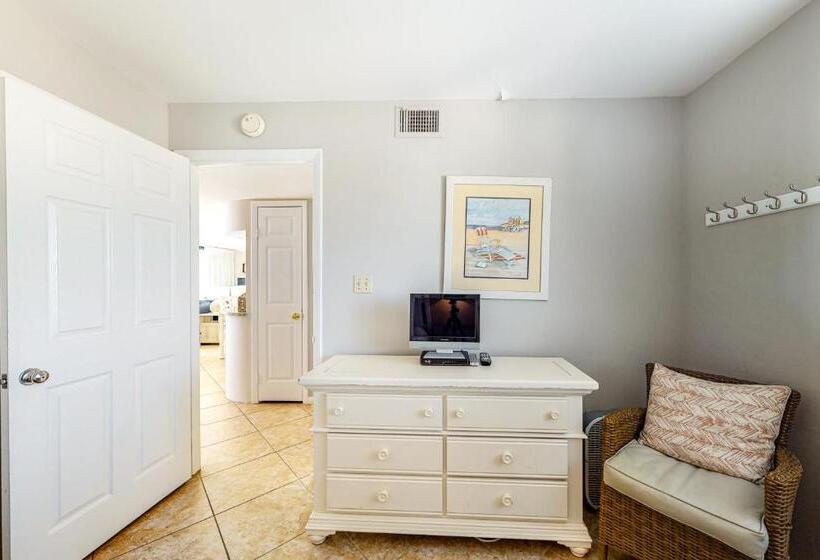 فندق One Seagrove Place 1003