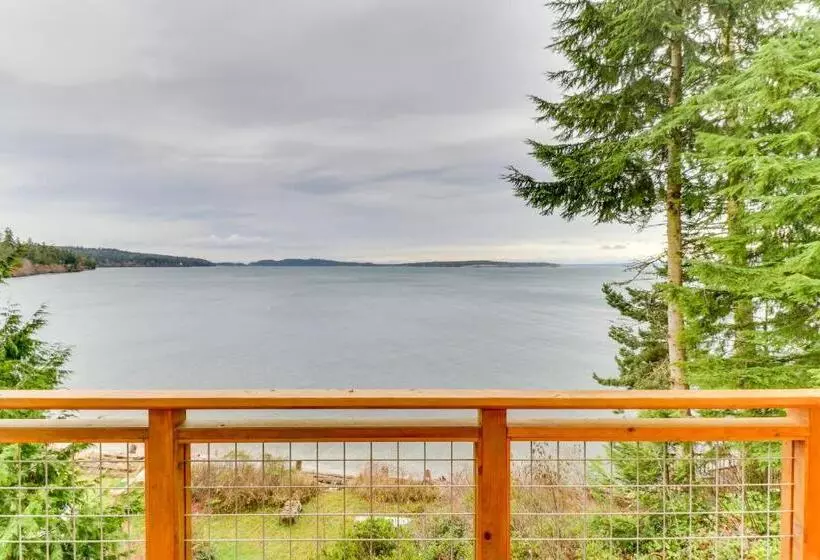 ホテル The Cabin At Oak Bay
