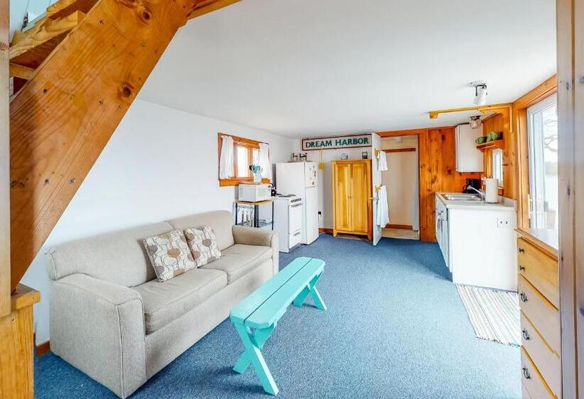 هتل Dream Harbor Cottage