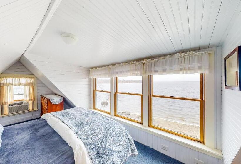 هتل Dream Harbor Cottage