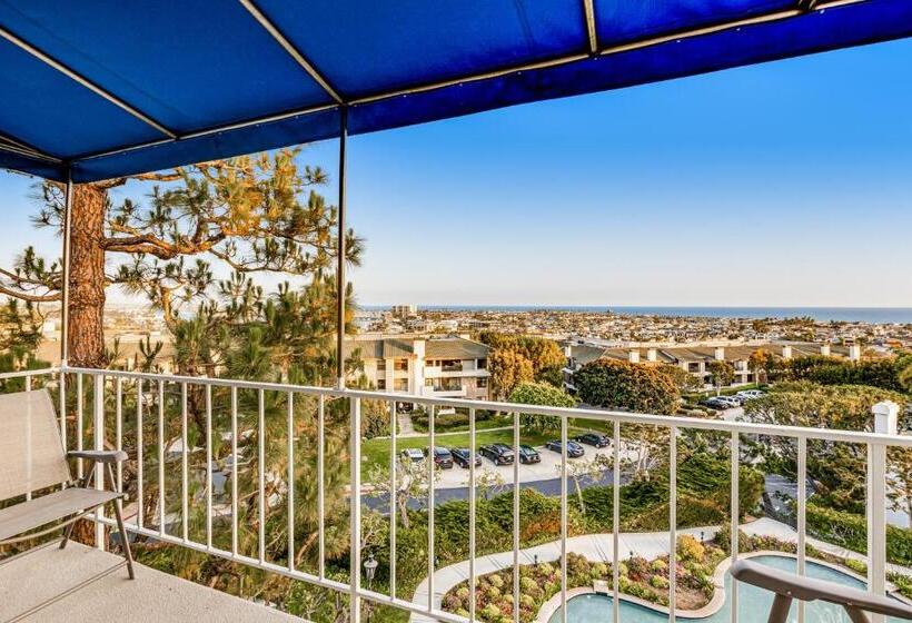 Отель I Only Have Eyes For You