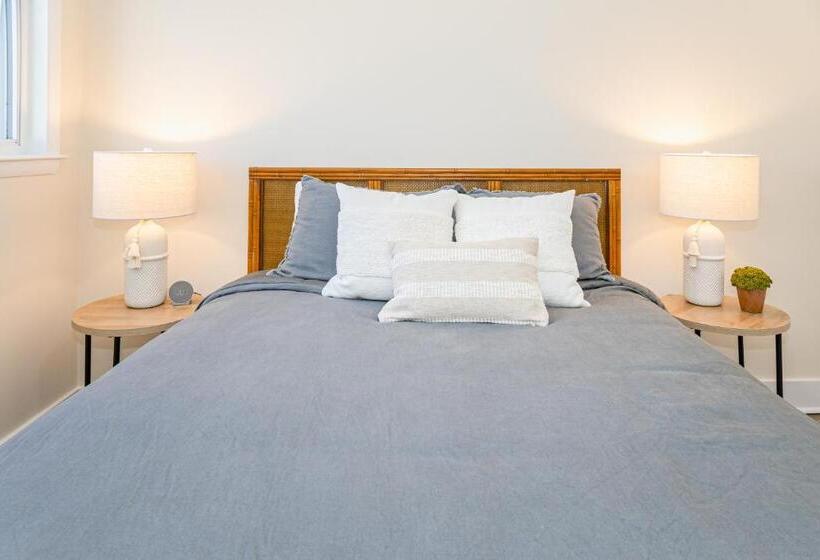 فندق Three Brothers