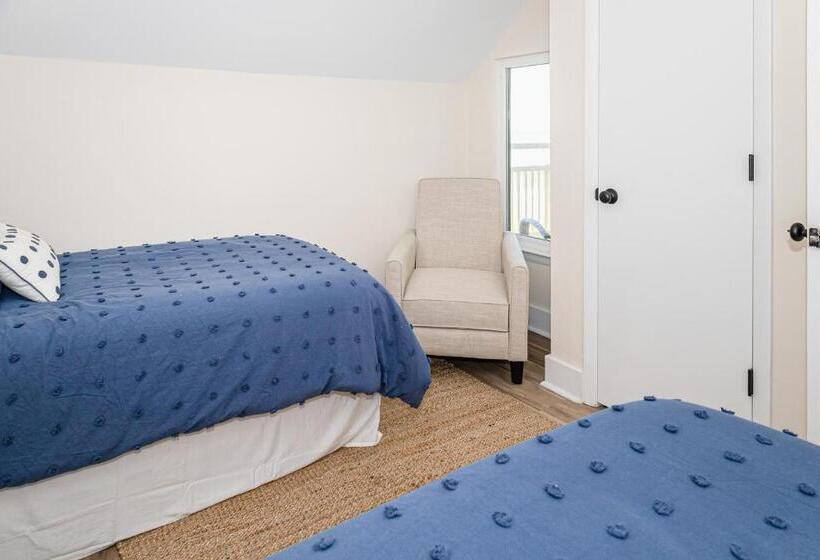 فندق Three Brothers