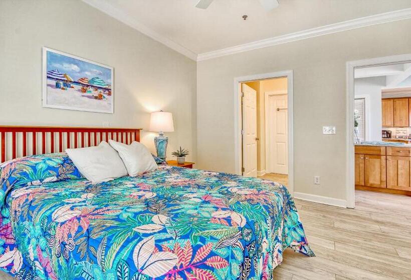 فندق West End Isle Retreat