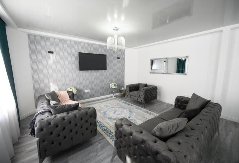 Bed and Breakfast Pensiunea Lor