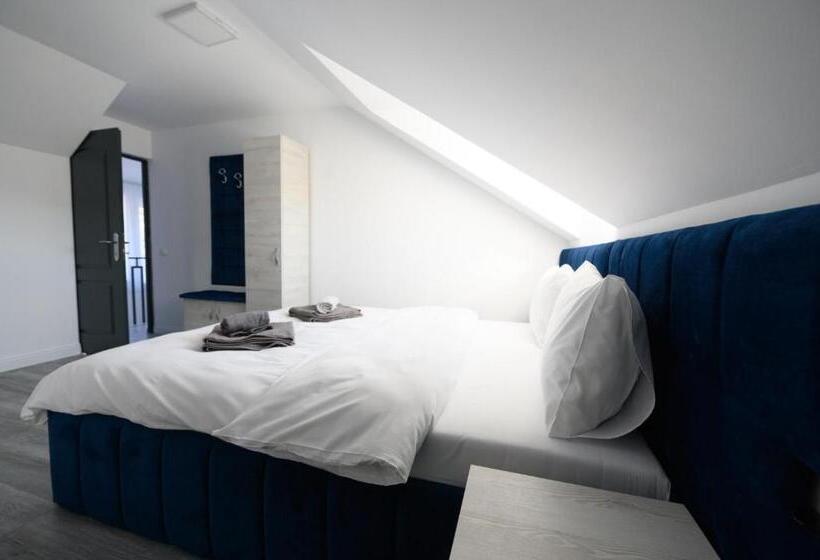 Bed and Breakfast Pensiunea Lor