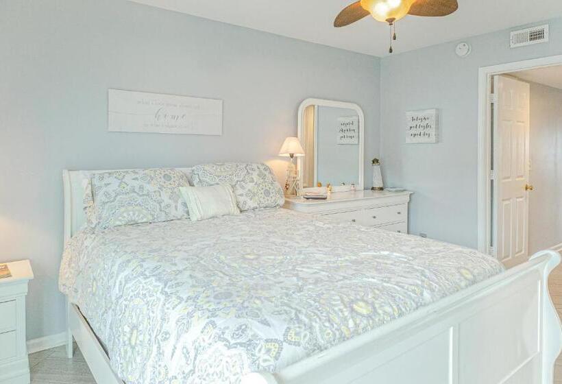 Отель A3 Island North Surfsound