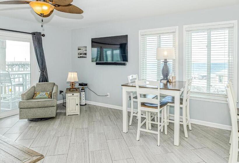 Отель A3 Island North Surfsound