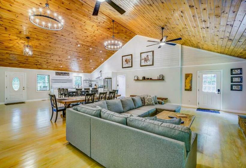 Отель Creekside On Old Flat Branch