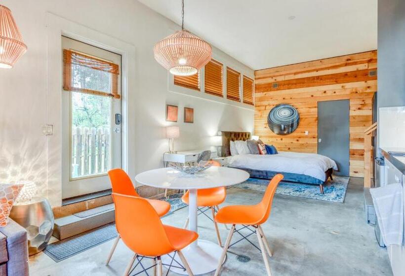 Отель Jefferson Hideaway