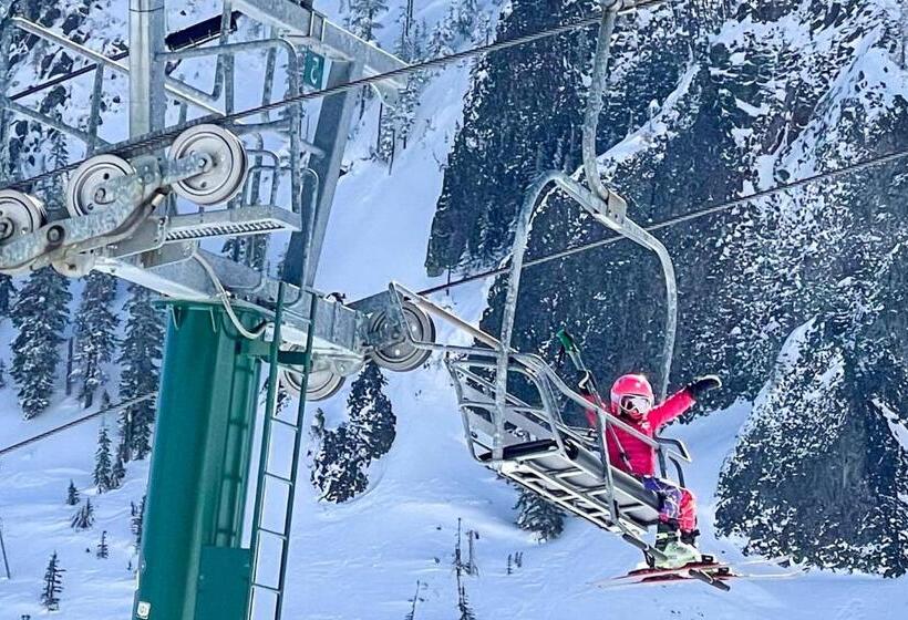 Отель Jefferson Hideaway