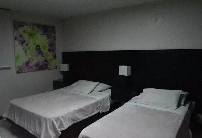 Hotelli Marev Irapuato By Smartlabs