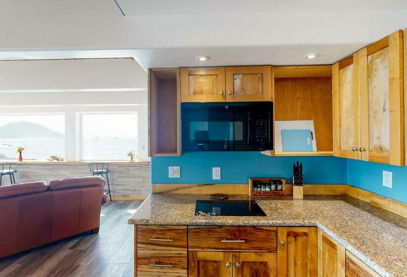 Szálloda Seaside Serene