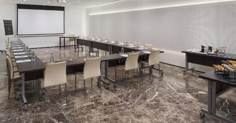 Hotelli The Level At Melia Sevilla