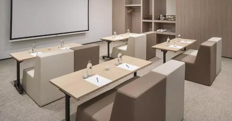 Hotelli The Level At Melia Sevilla