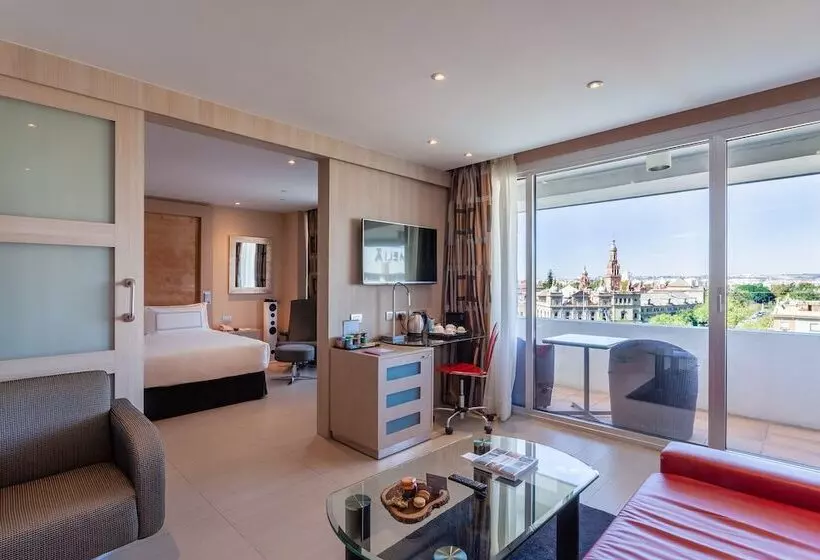 Hotelli The Level At Melia Sevilla