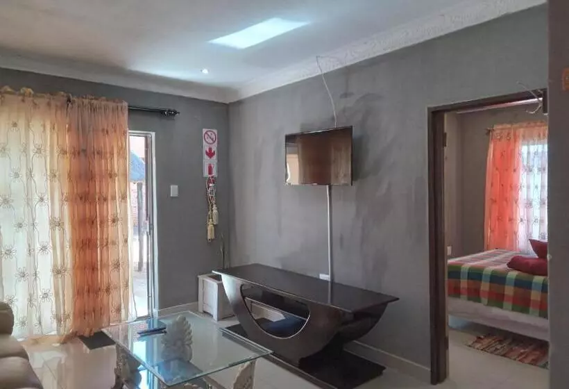 Majatalo Kadichueni Guest House