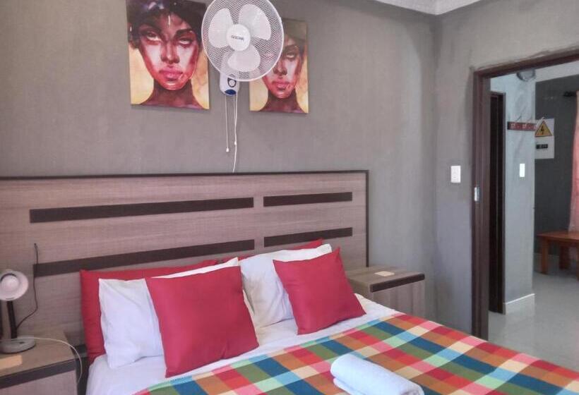 פנסיון Kadichueni Guest House