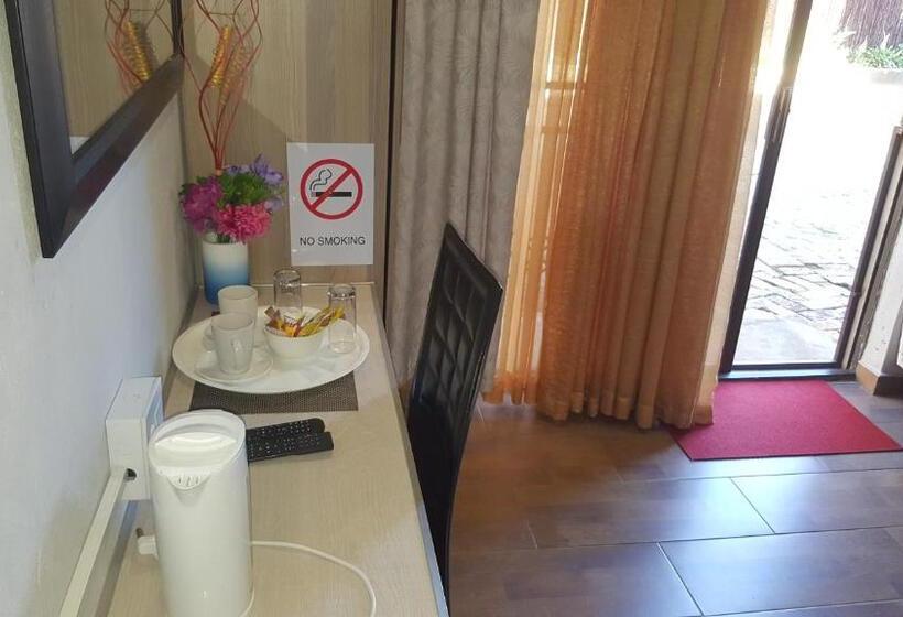 פנסיון Kadichueni Guest House