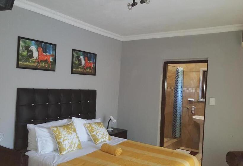 פנסיון Kadichueni Guest House