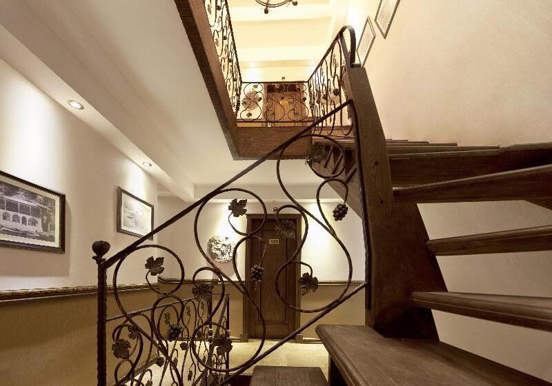 Assos Behram Special Class Hotel Adults Only