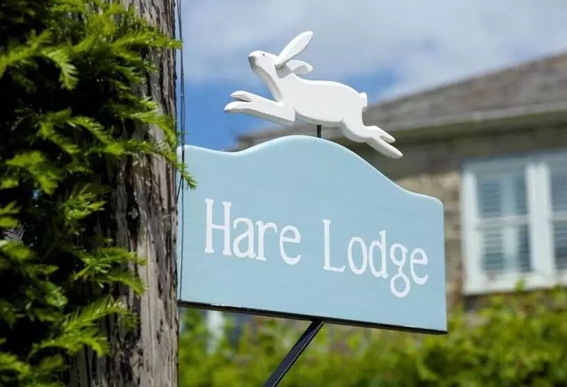 Hare Lodge B&b