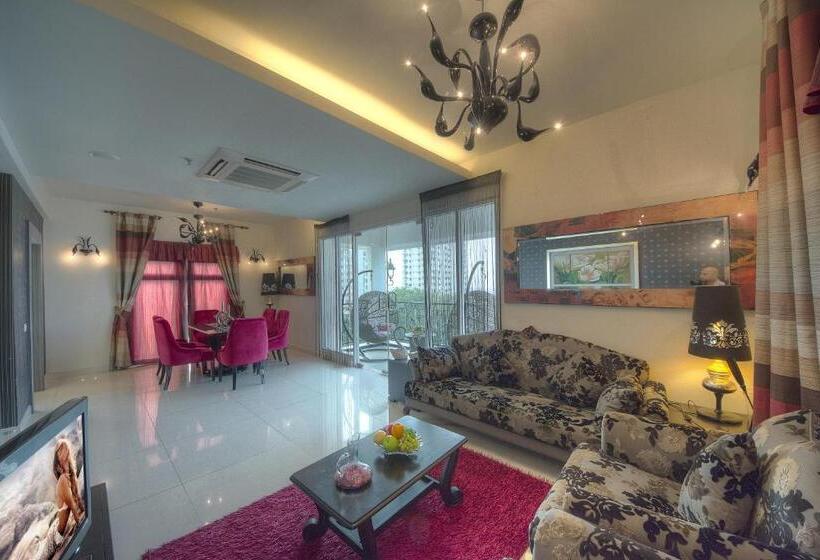 Hotel Arenaa Deluxe Boutique