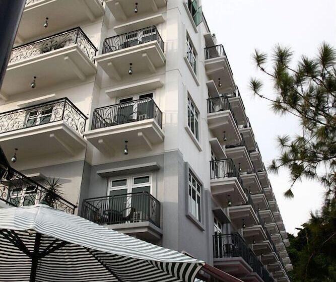 Hotel Arenaa Deluxe Boutique