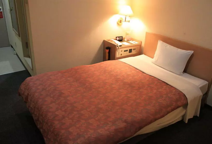 בית מלון כפרי Ascent Inn Sapporo