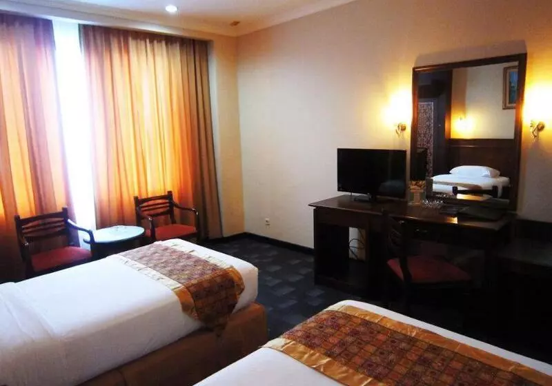 בית מלון כפרי Furaya