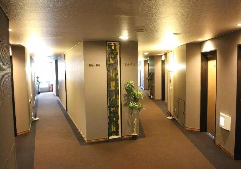 Otel Livemax Budget Utsunomiya