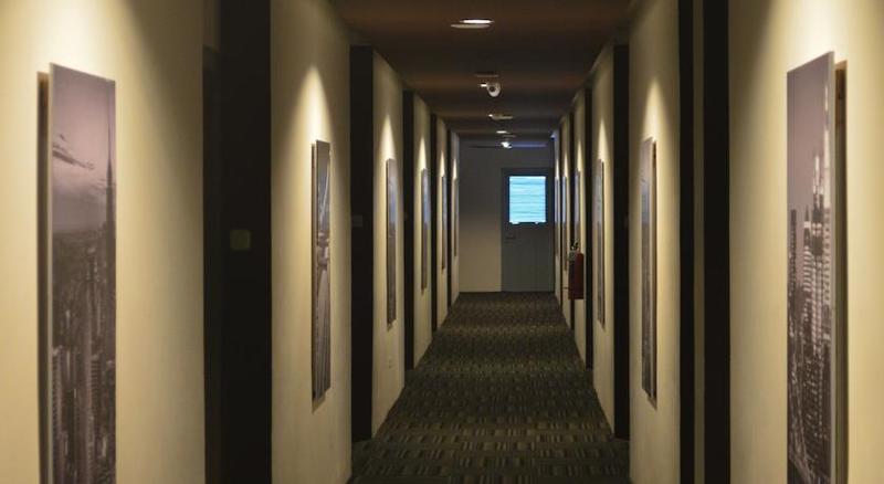 酒店 Neo Candi Simpang Lima  Semarang By Aston