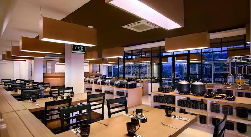 酒店 Neo Candi Simpang Lima  Semarang By Aston