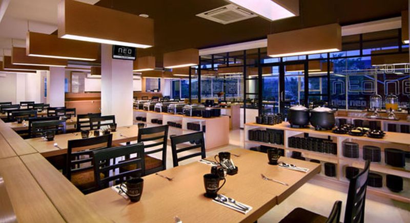 酒店 Neo Candi Simpang Lima  Semarang By Aston