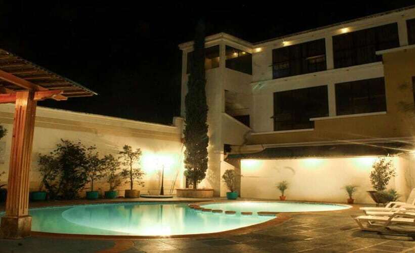 هتل Ruinas Resort