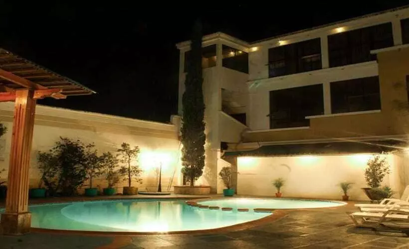 هتل Ruinas Resort