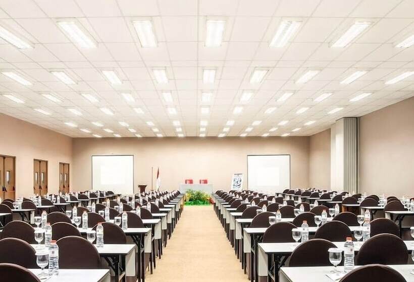 فندق Sentral Cawang