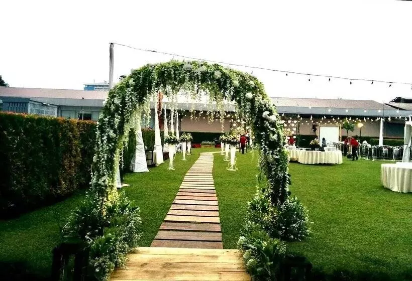 酒店 Sentral Cawang