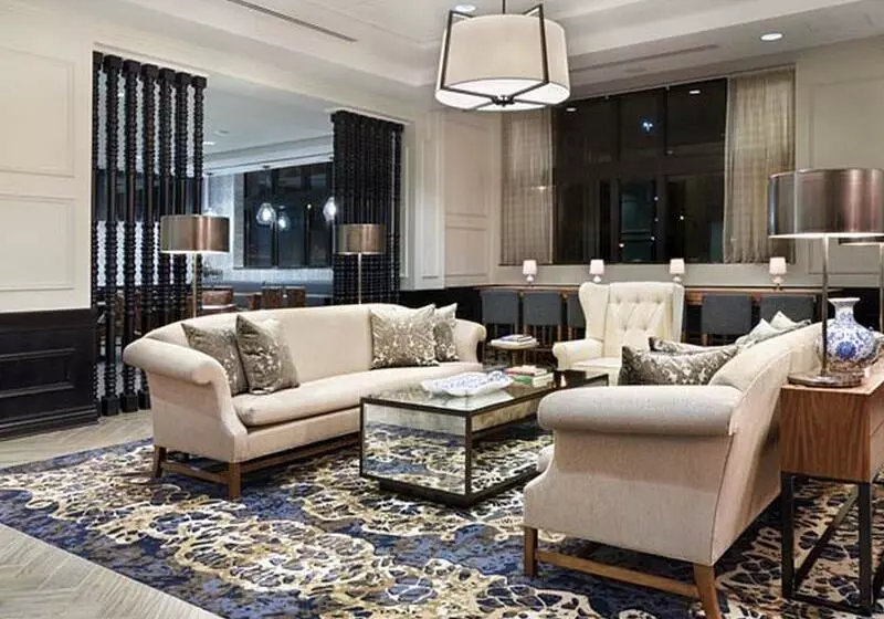 Residence Inn By Marriott Richmond Downtown