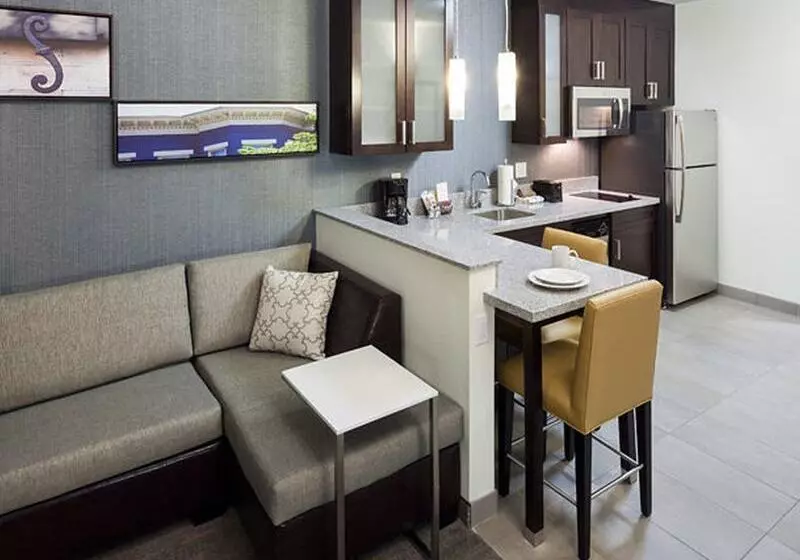 Residence Inn By Marriott Richmond Downtown