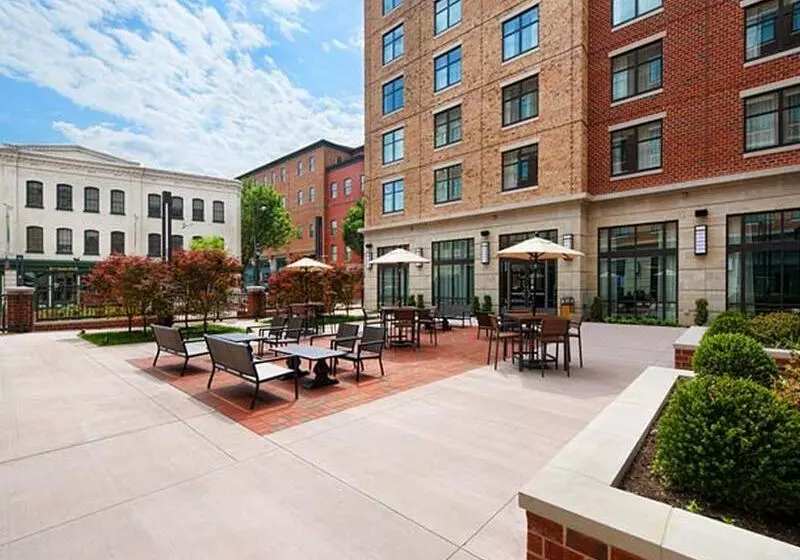 Residence Inn By Marriott Richmond Downtown