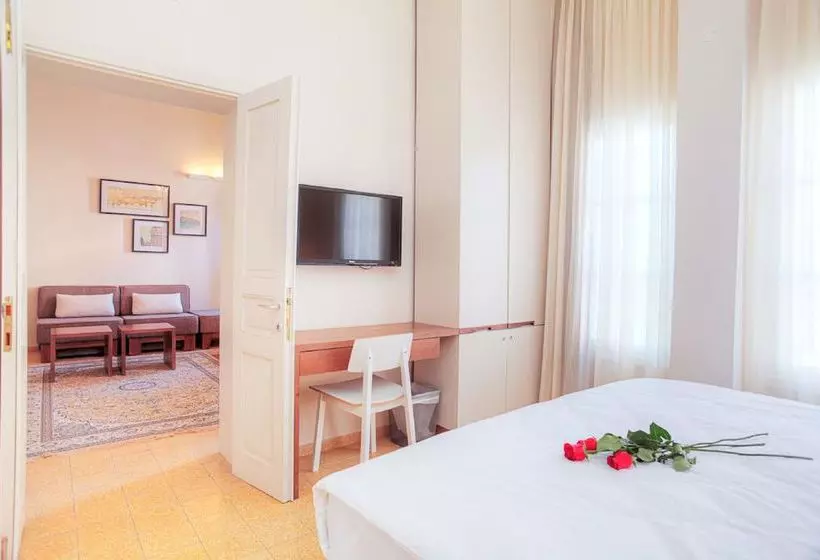 The Clock - Tel Aviv-Jaffa Luxury Apartments