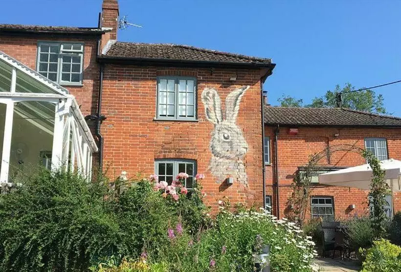 Hotelli Watership Down Inn