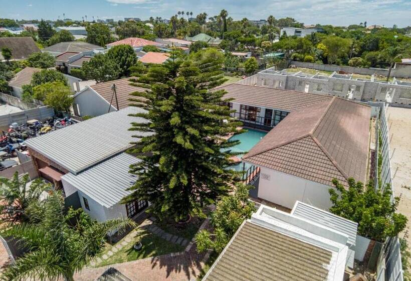 Пансион 5 Third Avenue Guesthouse