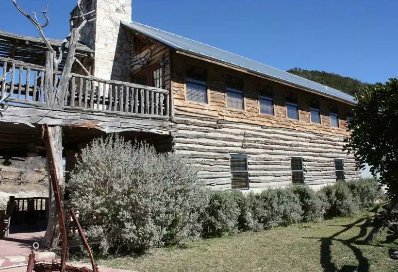 ペンション Antler Mountain House