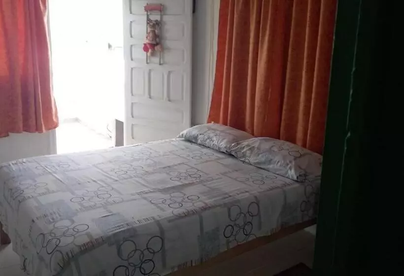 ペンション Green Sea Inn San Luis