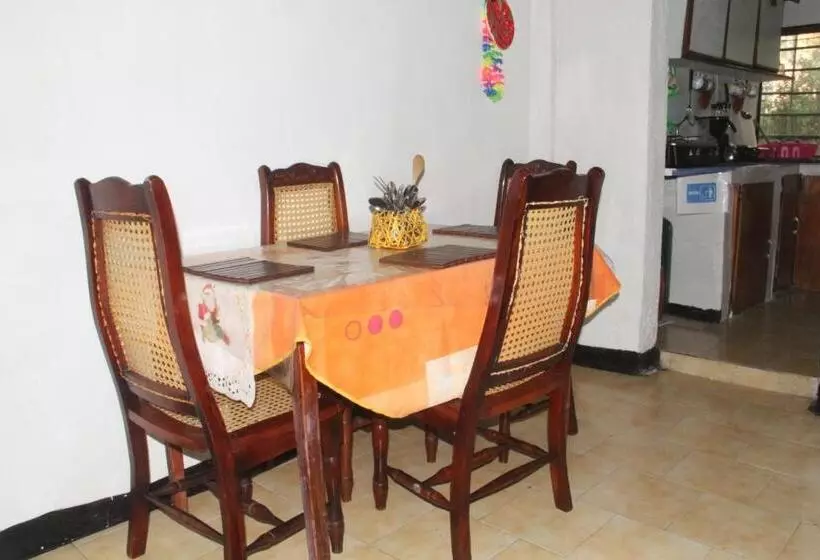 ペンション Green Sea Inn San Luis