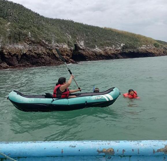 ペンション Sunrise Hostel Farallon